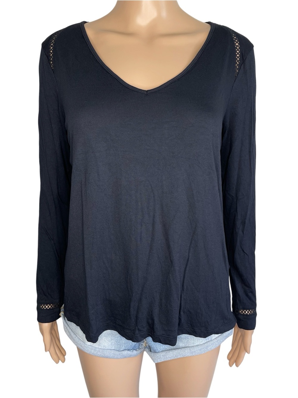 Banana Republic Solid Black V-Neck Long Sleeve Pullover Top with Lace Trim